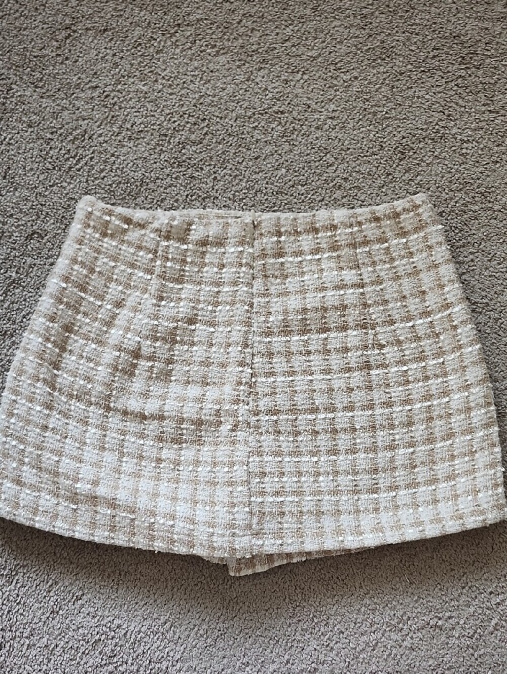 SHEIN Cream and Tan Tweed Skort Shorts - Picture 6 of 9